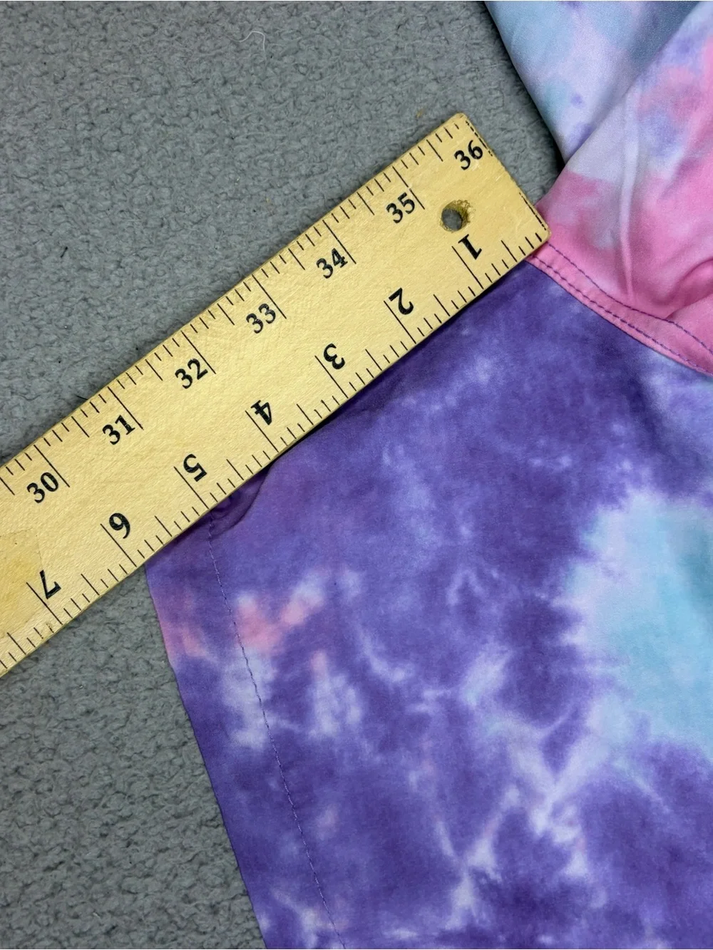 Huk Swim Trunks Men’s Large in Pink, Purple & Teal Tie-Dye Lined Beach Pool